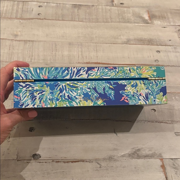 Lilly Pulitzer Wade & Sea Large Lacquer Box NWT - Picture 5 of 11